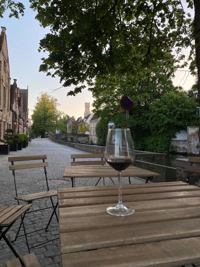 Canal Central Bruges Exterior photo