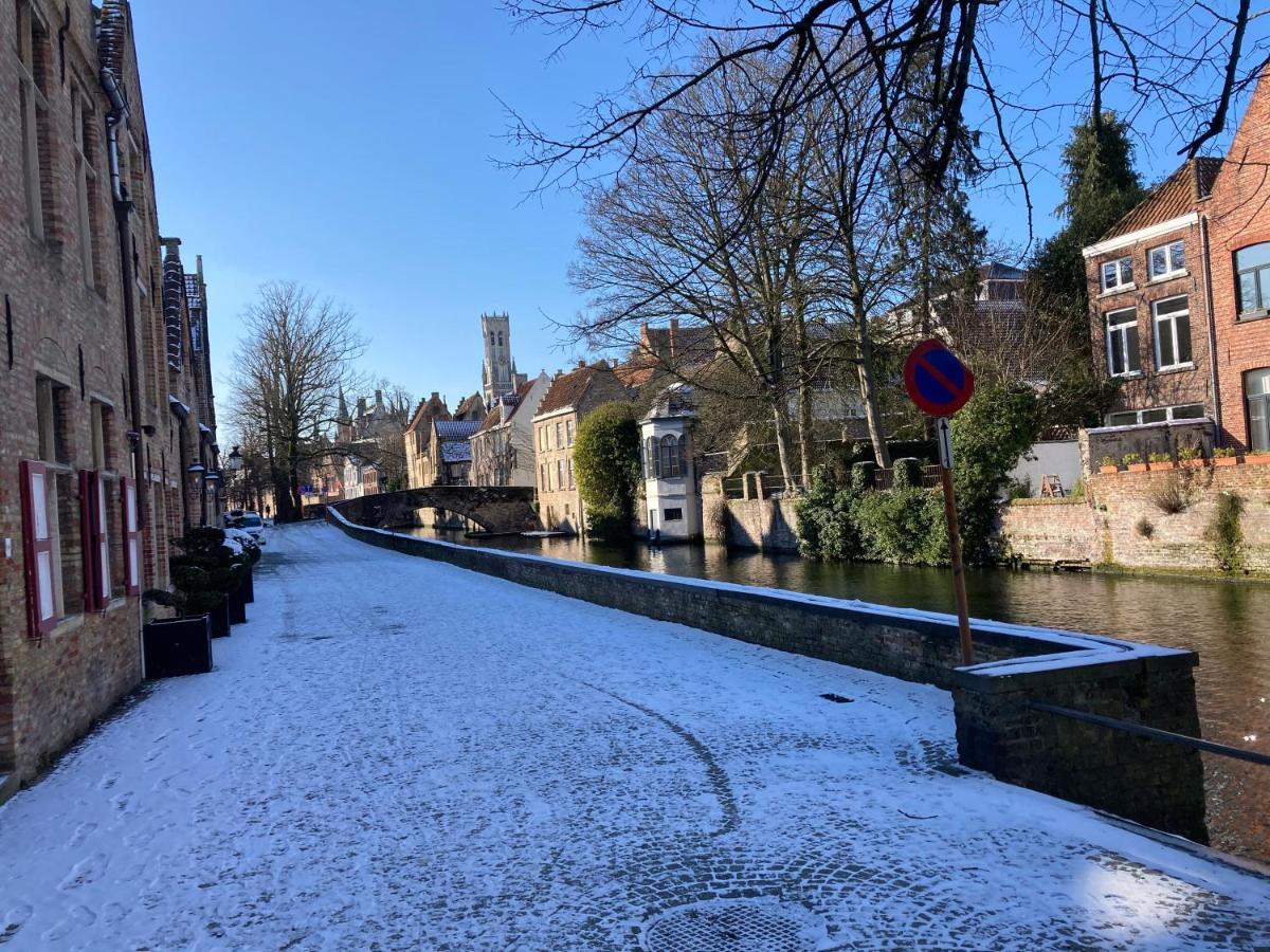 Canal Central Bruges Exterior photo